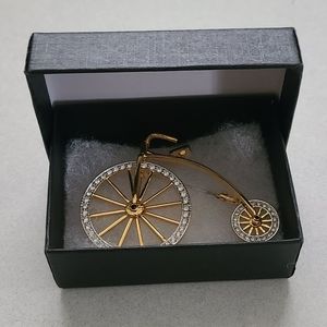 Women's Bicycle Fashion Pin/Brooch
